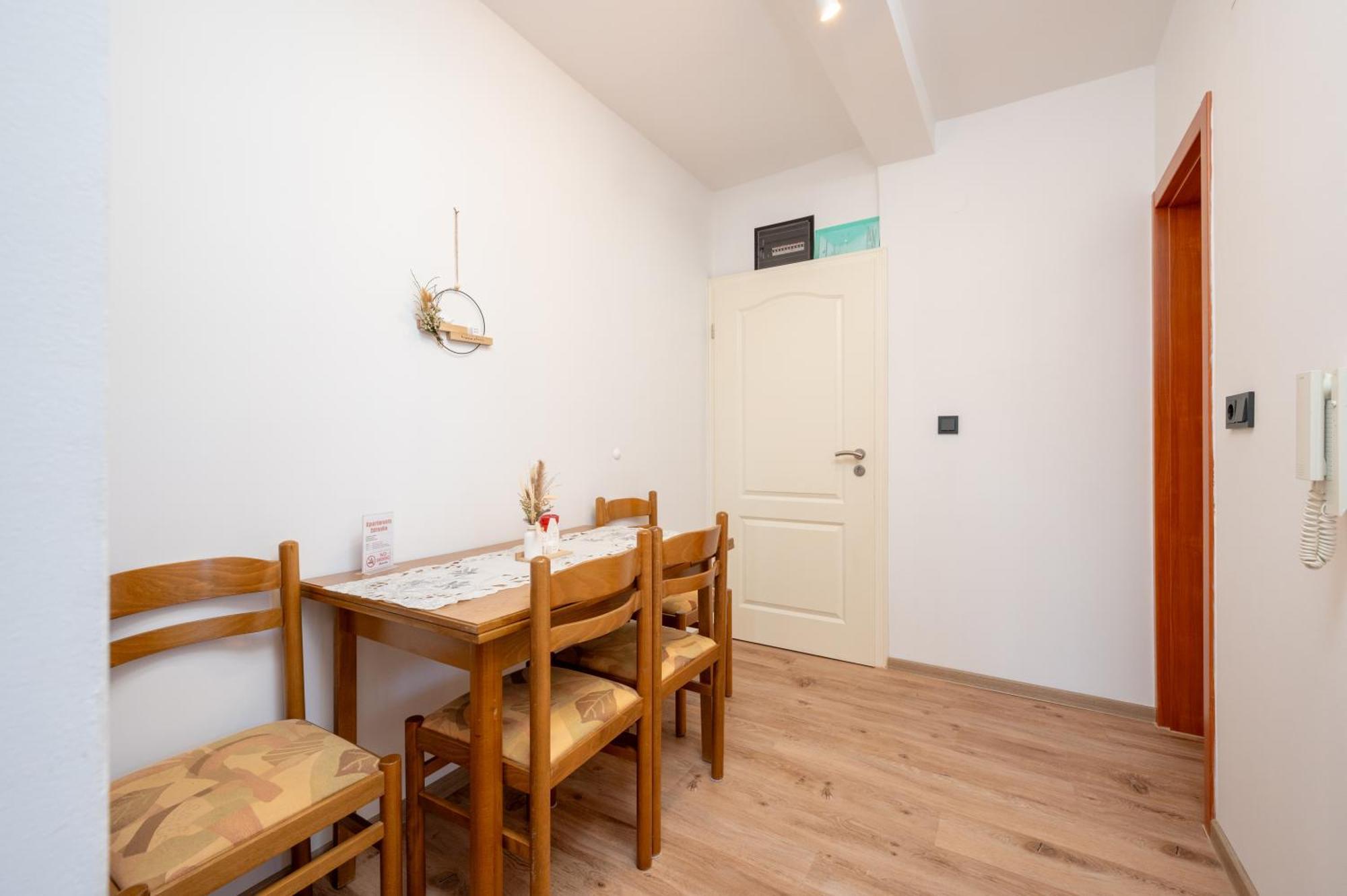 Apartments Zdravko تروغير المظهر الخارجي الصورة