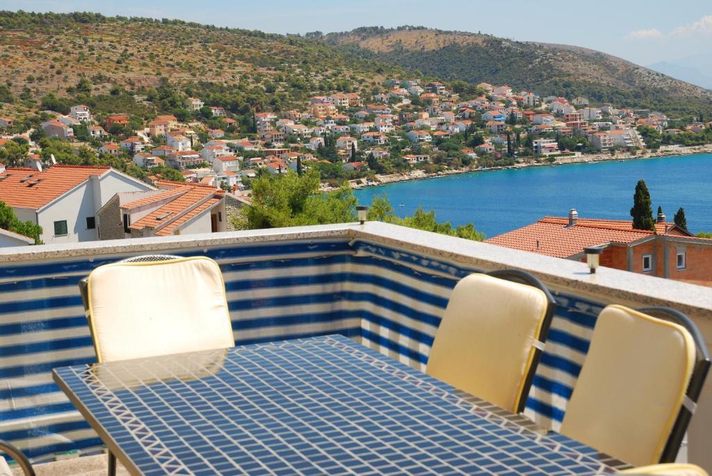 Apartments Zdravko تروغير المظهر الخارجي الصورة